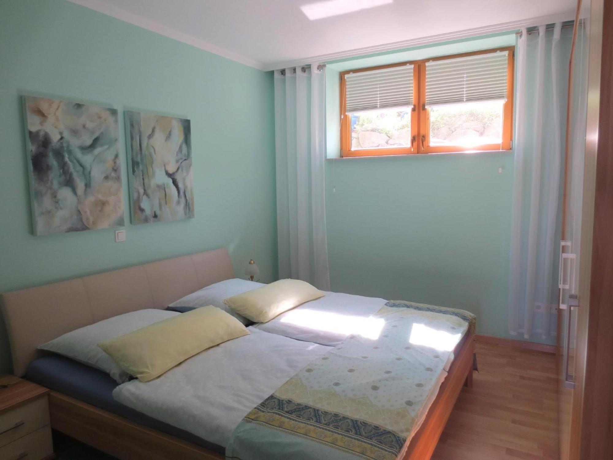 Holiday Flat With Idyllic Garden In Даун Экстерьер фото